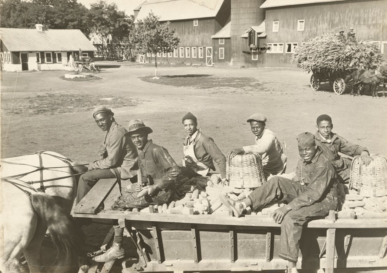 İsimsiz, ca. 1935. by Lewis Wickes Hine