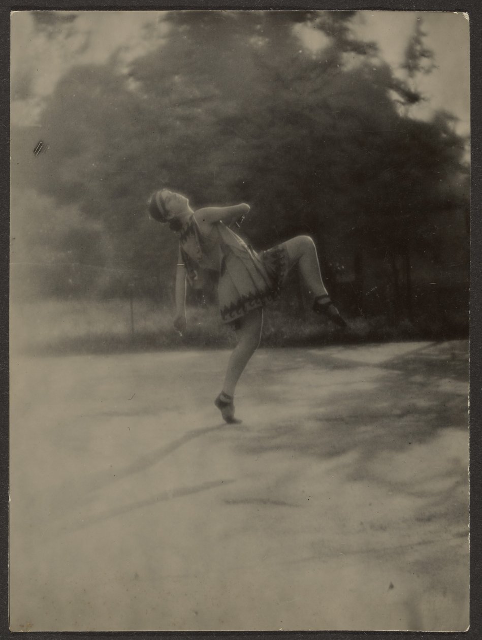  by Louis Fleckenstein