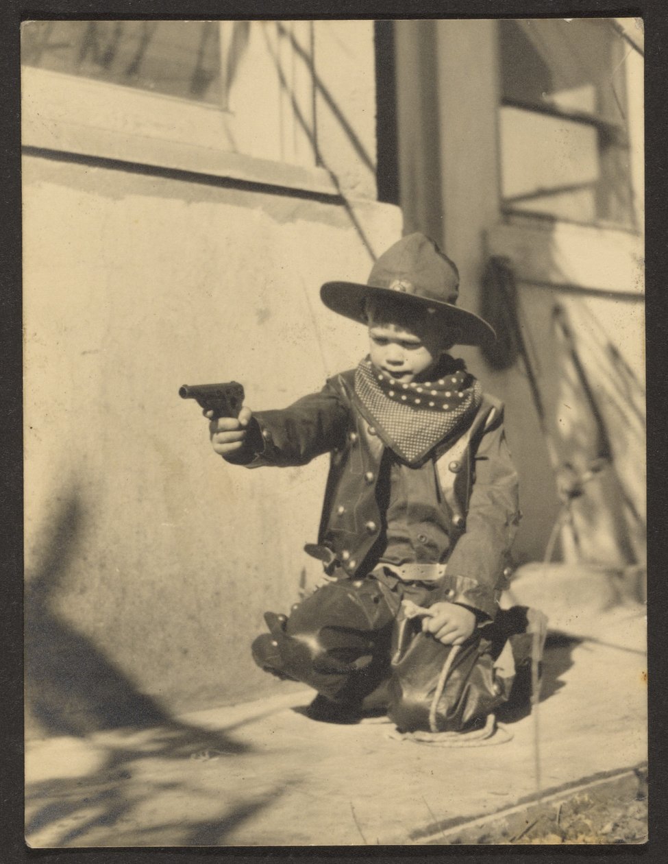 by Louis Fleckenstein