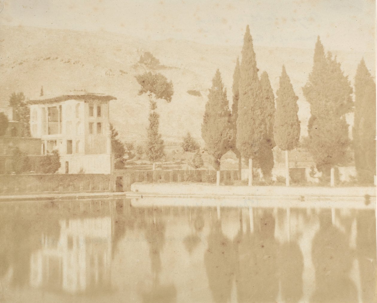 Bagh-takt ve chiraz, 1858. by Luigi Pesce