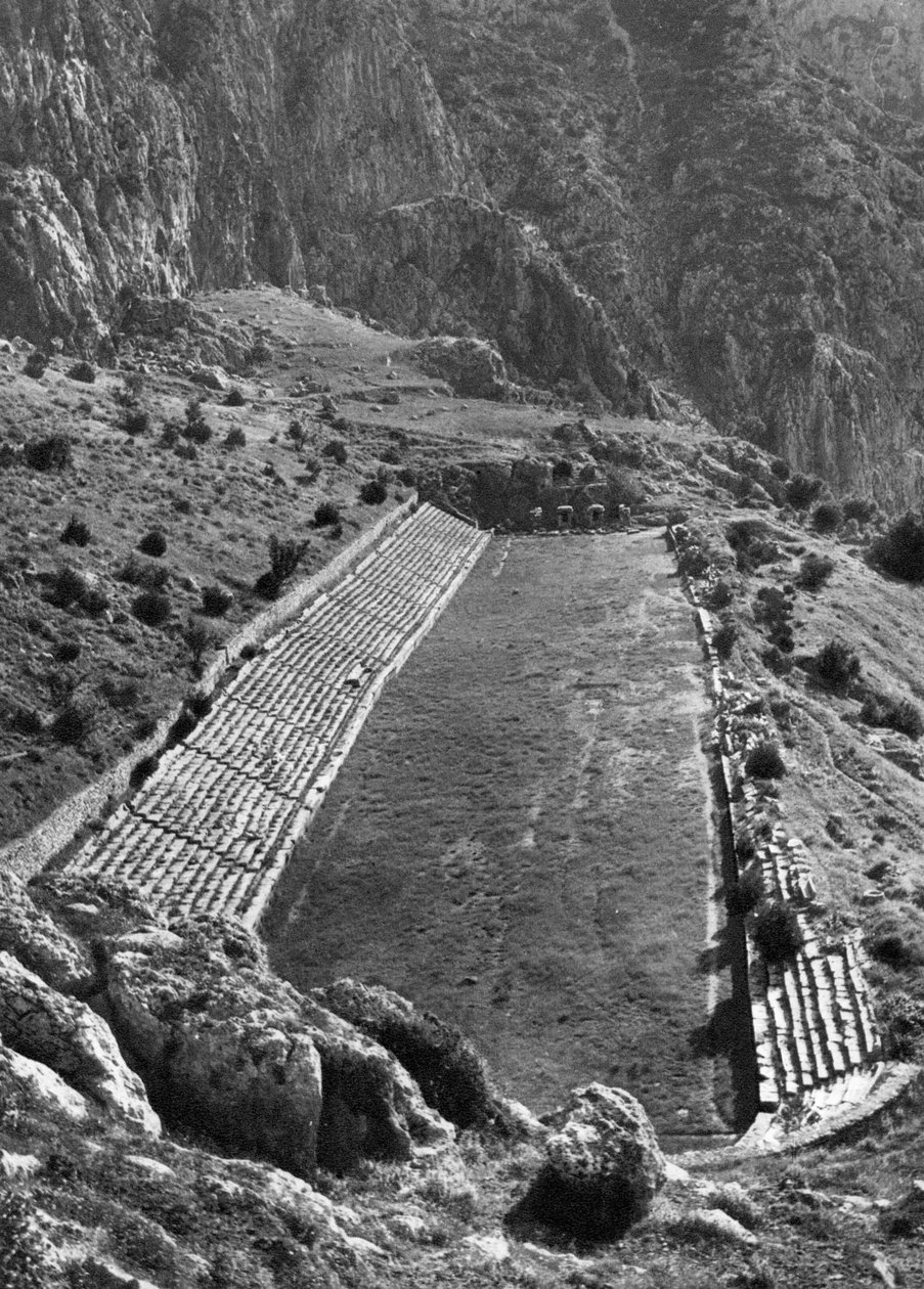 Stadyum, Delphi, Yunanistan, 1937. by Martin Hurlimann