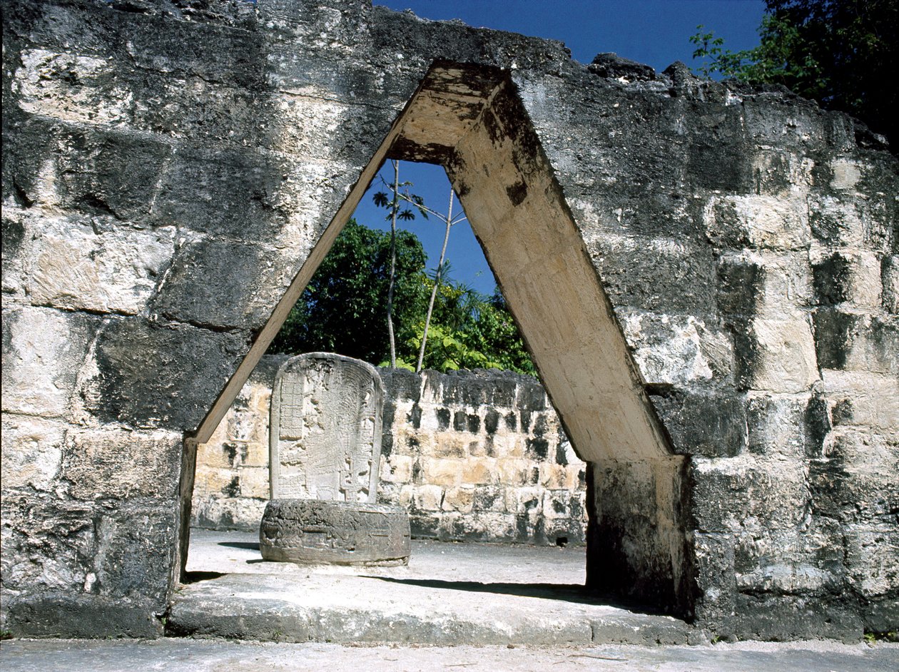 Corbel kemer by Mayan