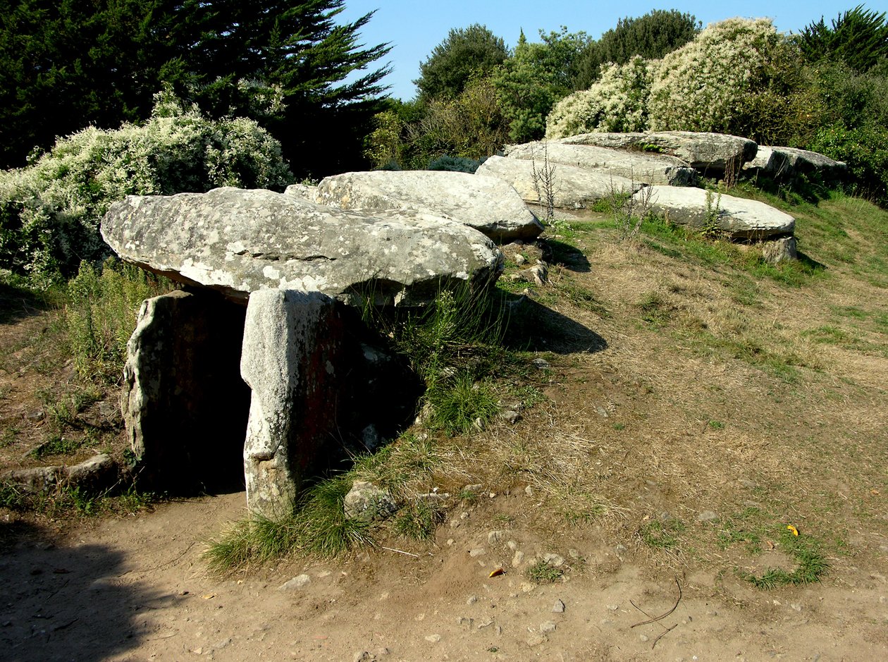 Yassı Taşlar, MÖ 3500 dolayları by Megalithic