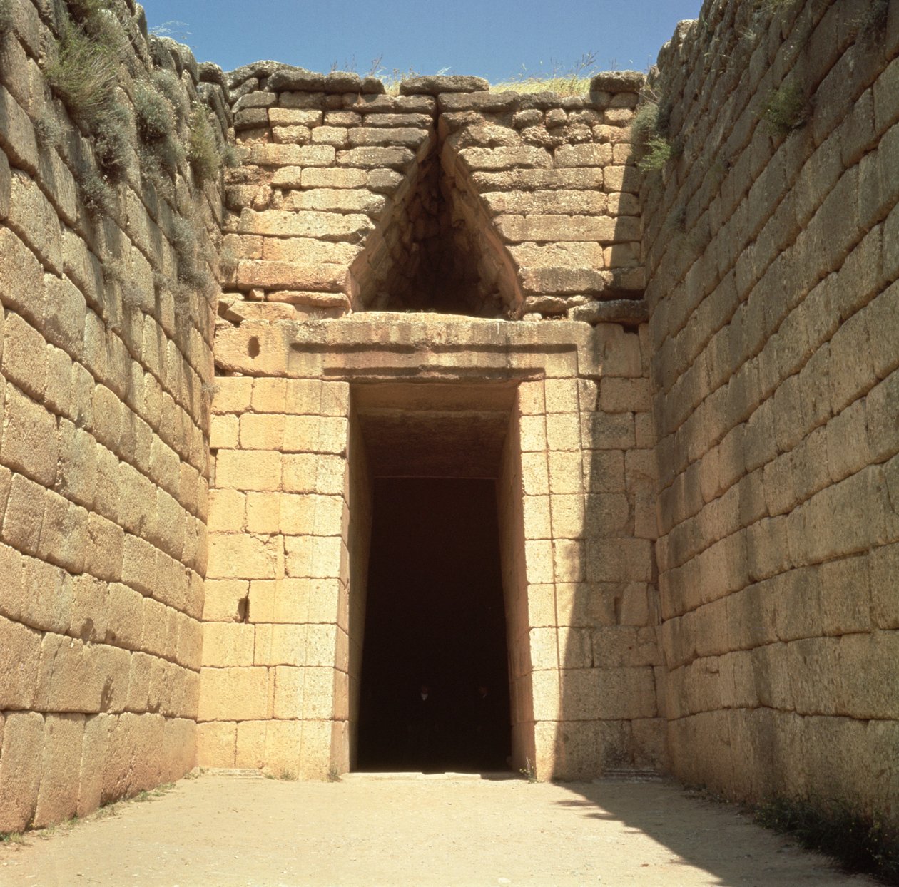 Atreus Hazinesi, MÖ 1300 dolayları by Mycenaean