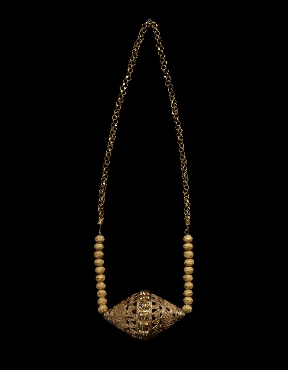 Kolye, ç. 1900 (altın) by People Fulani