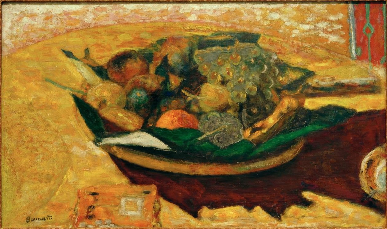 Bir masada meyve bardağı by Pierre Bonnard