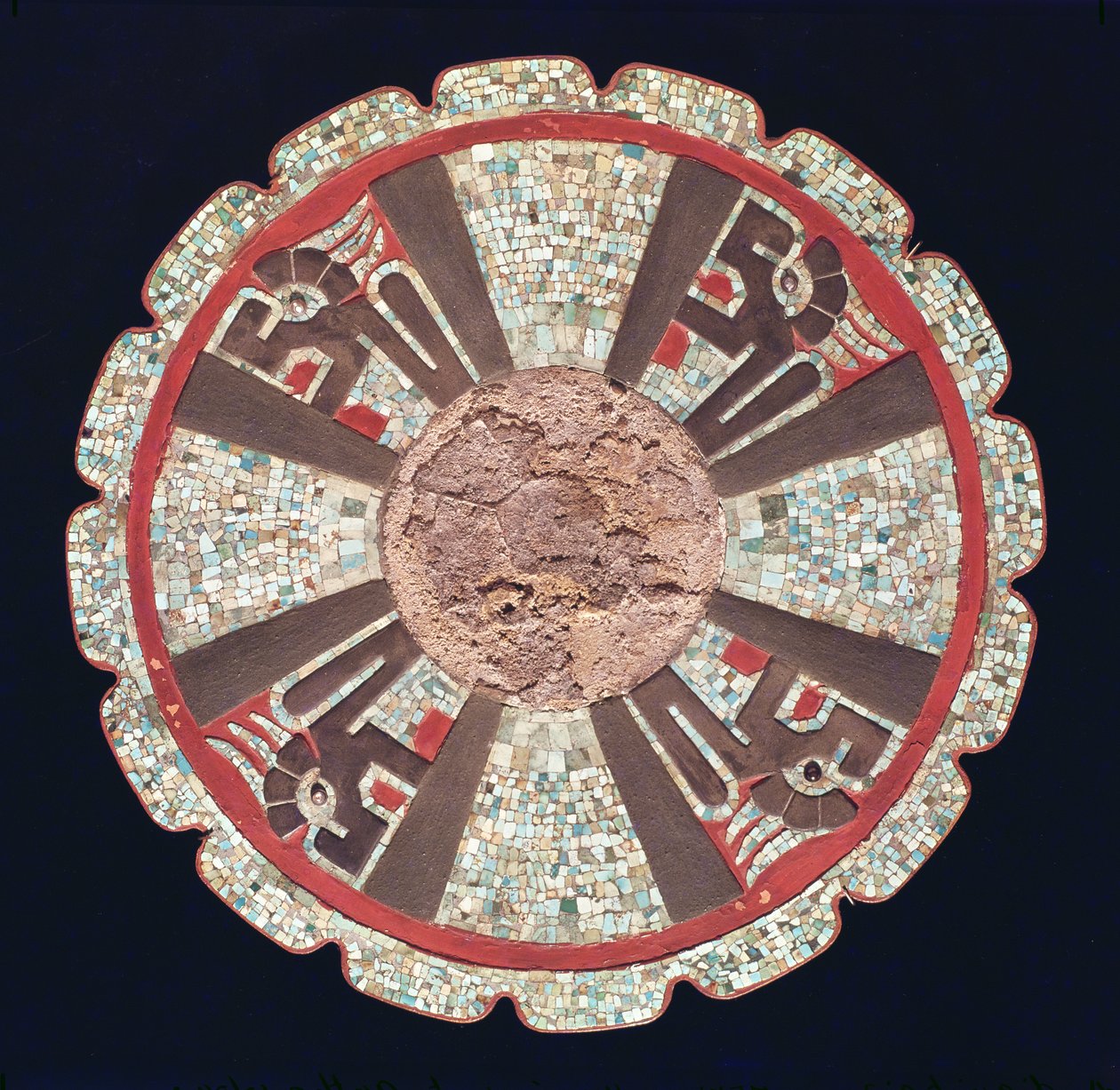 Teotezcacuitiapili, El Castillo, Chitchen Itza, Yucatan Eyaletinden dört ateş yılanını betimleyen devlet adamları tarafından giyilen kemer tokası, 987-1185 (mozaik) by Pre Columbian
