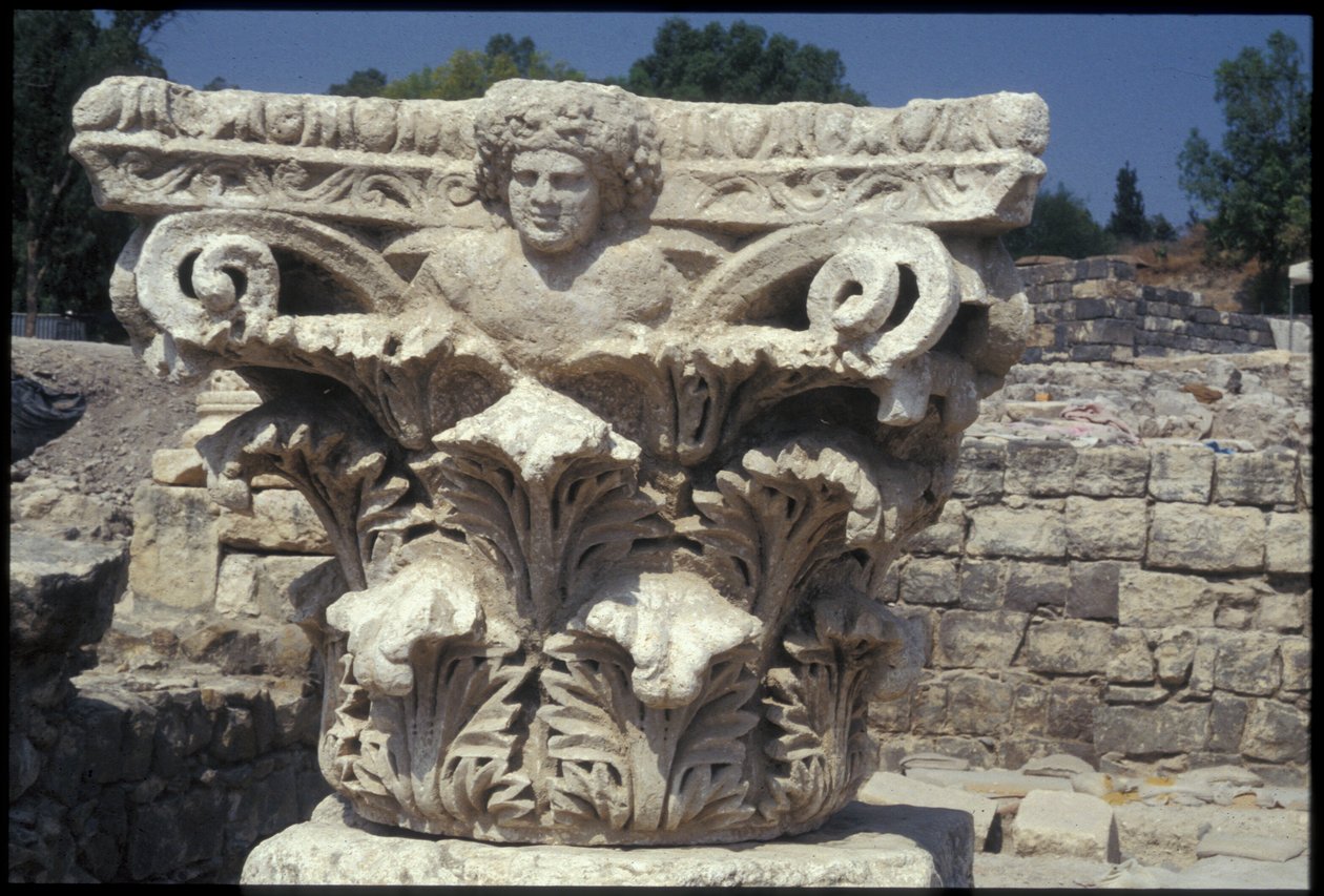 Roma kentinde kazılan mimari detay by Roman