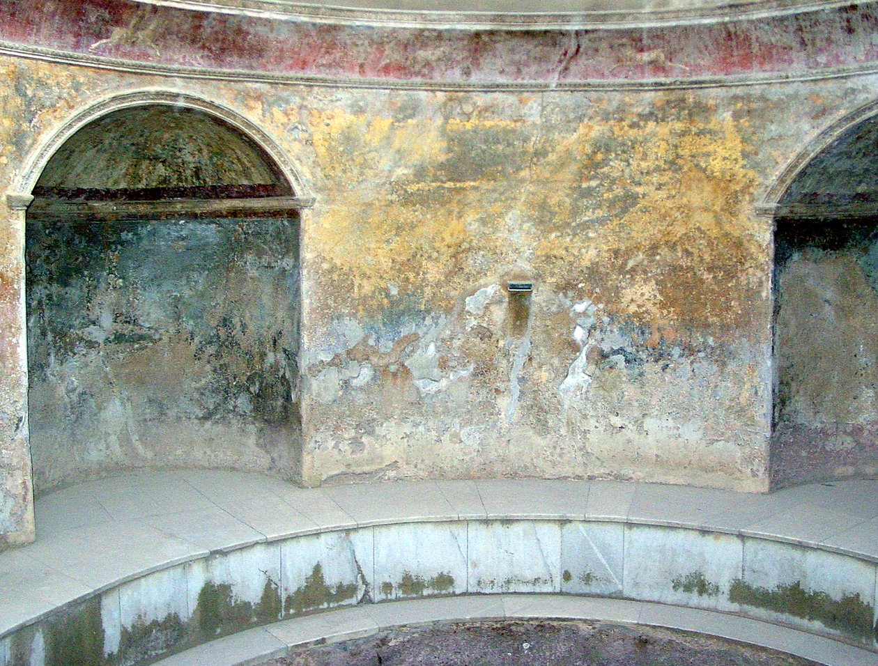 Forum termalinin frigidarium