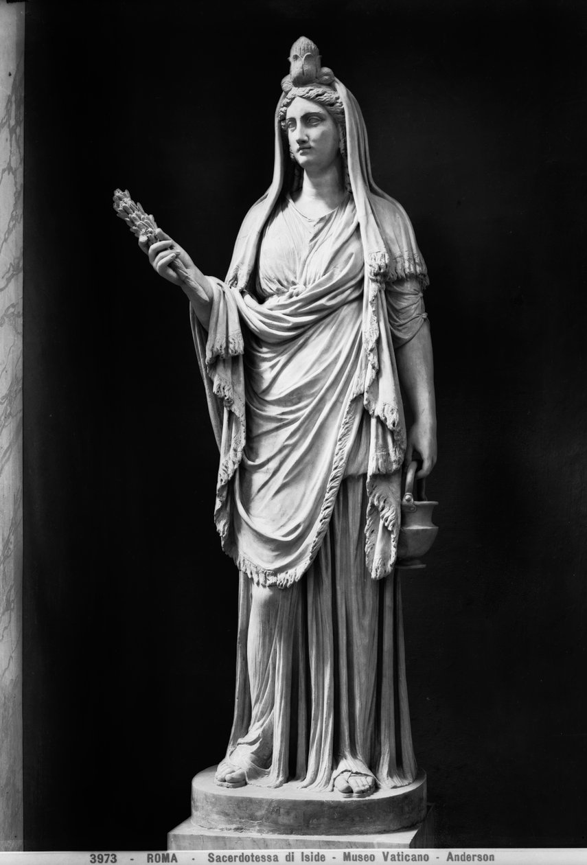 İsis Heykeli (mermer) by Roman Roman