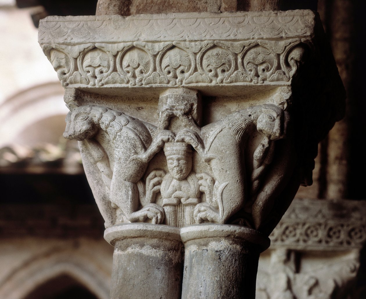 Aslan ininde Daniel