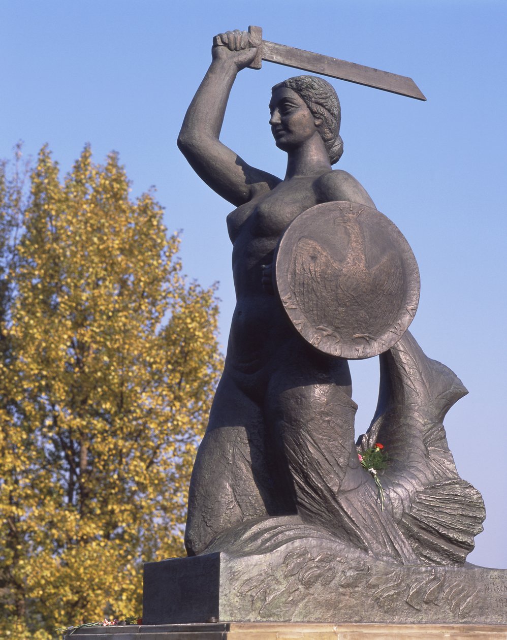Deniz Kızı Anıtı (bronz) by School Polish