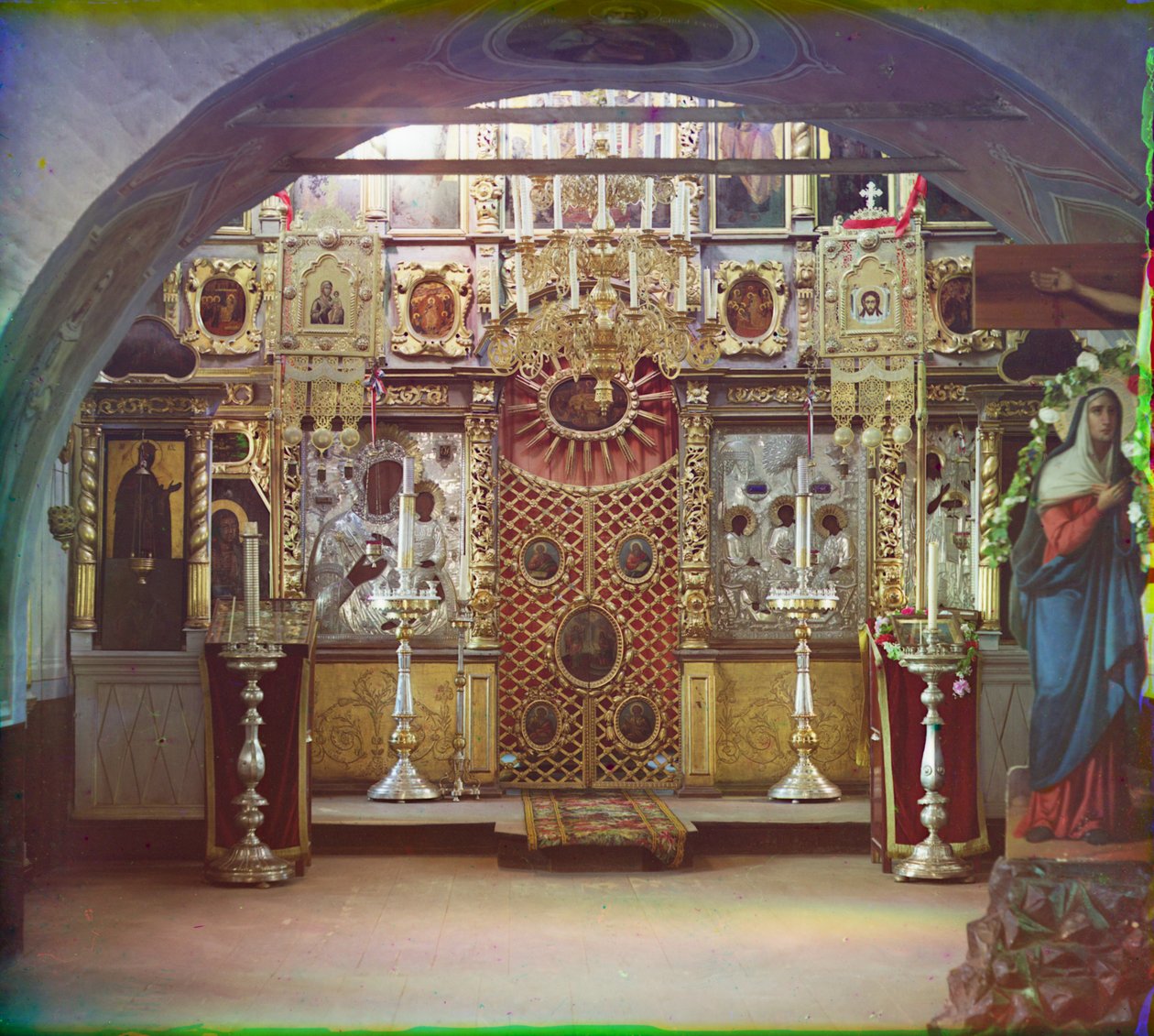 Borodino kilisesindeki simgeler, 1905-1915 by Sergey Prokudin Gorsky