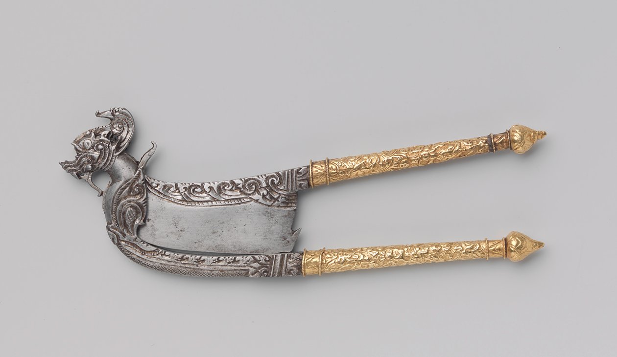 Tembul fındık kesici, c.1690-1720 (demir ve altın) by Siamese School