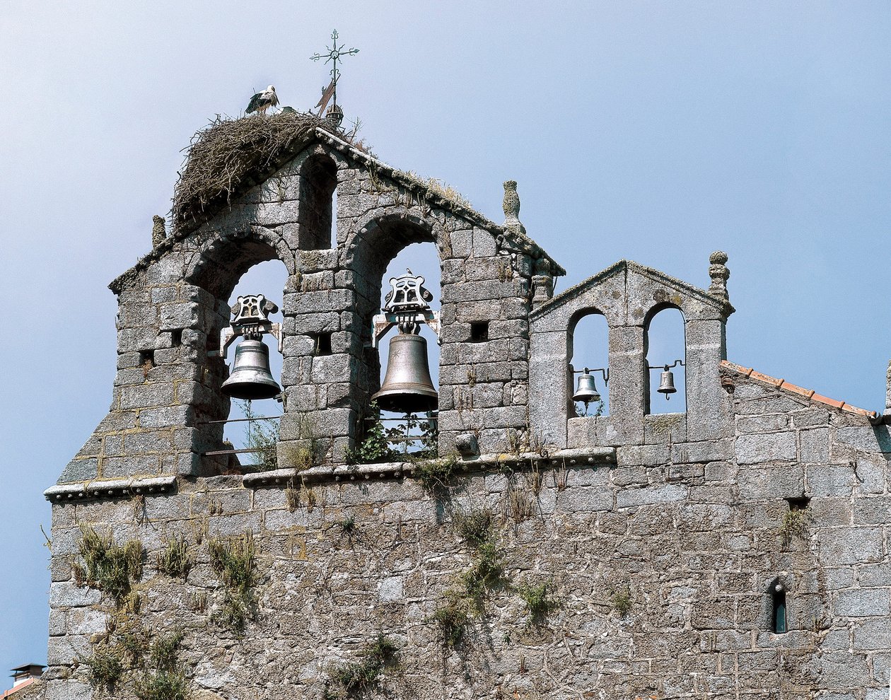 Varsayım Kilisesi'nin çan kulesi by Spanish School