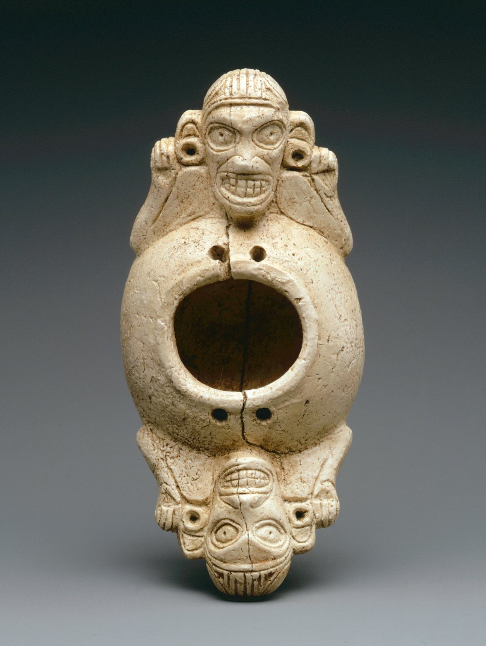 Effigy Damar (denizayısı kemiği) by Taino Culture