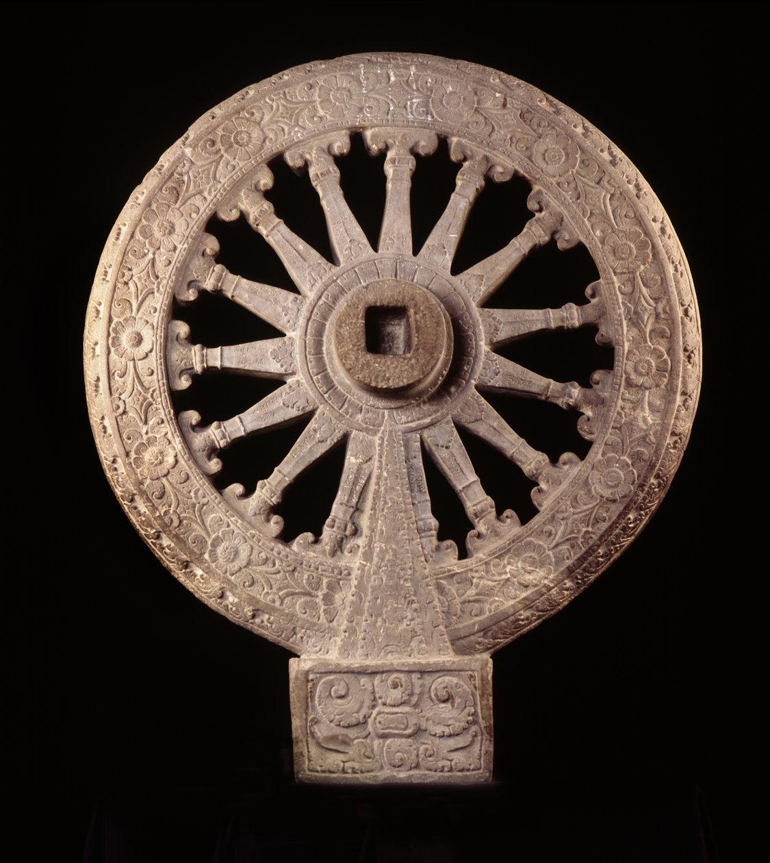 Hukuk Çarkı, Davaravati Dönemi by Thai School