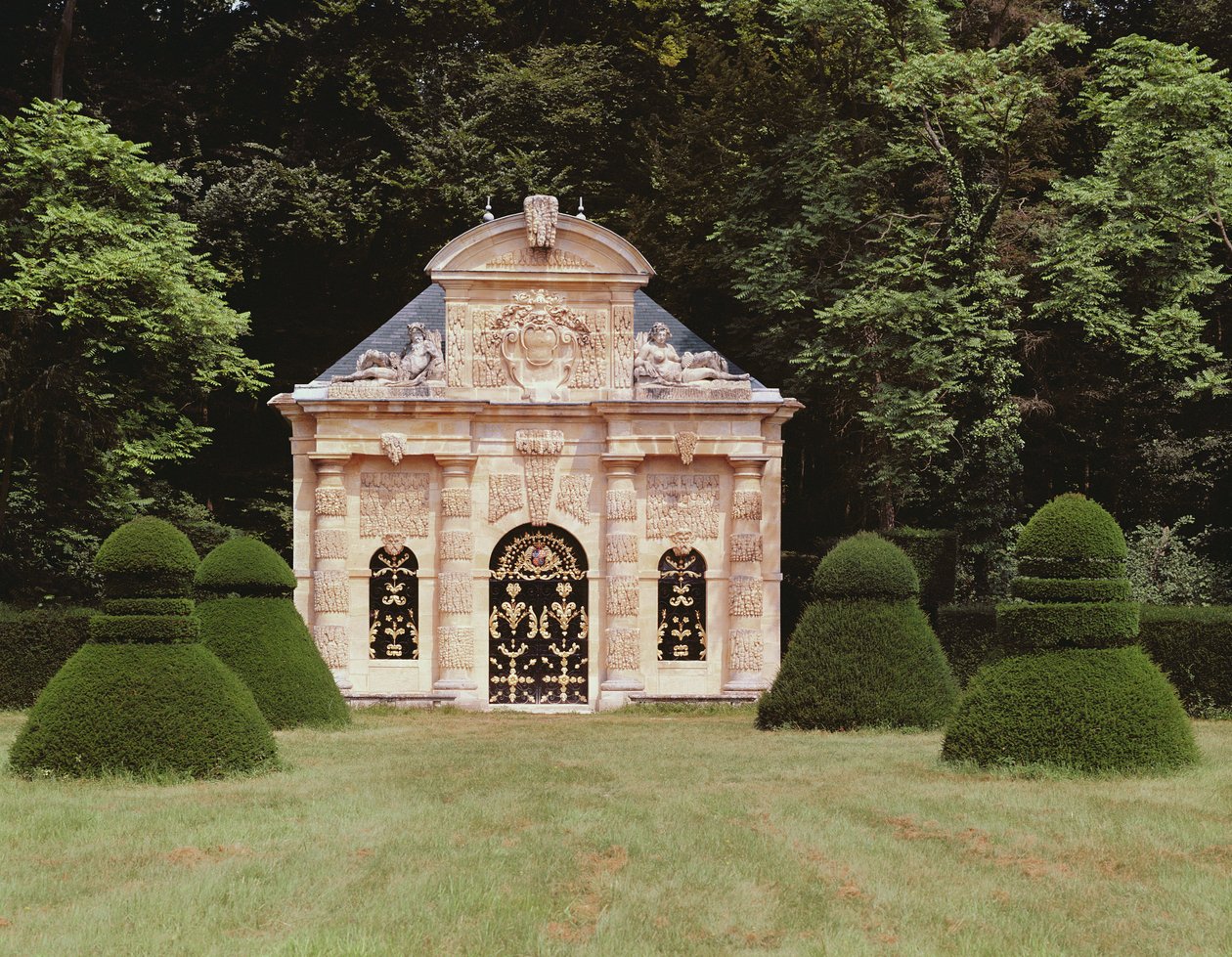 Chateau de Wideville Nymphaeumu, 1635 by Thomas Francine or Francini