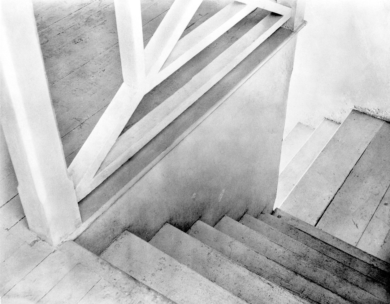 Merdiven, Mexico City, c.1924 by Tina Modotti