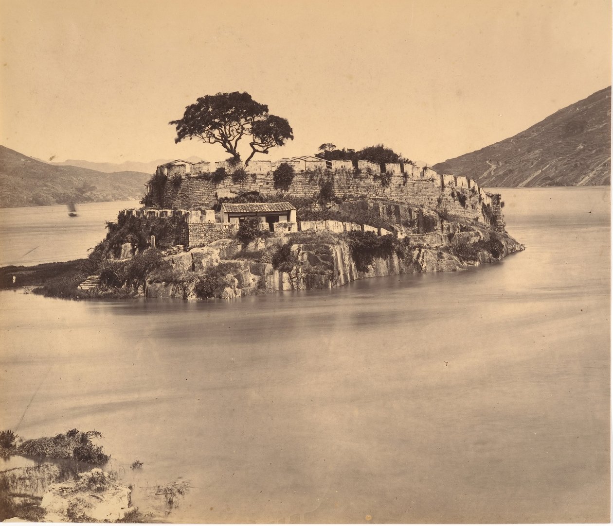 Ming Game Pass Nehir Min, ca. 1869. by Tung Hing.