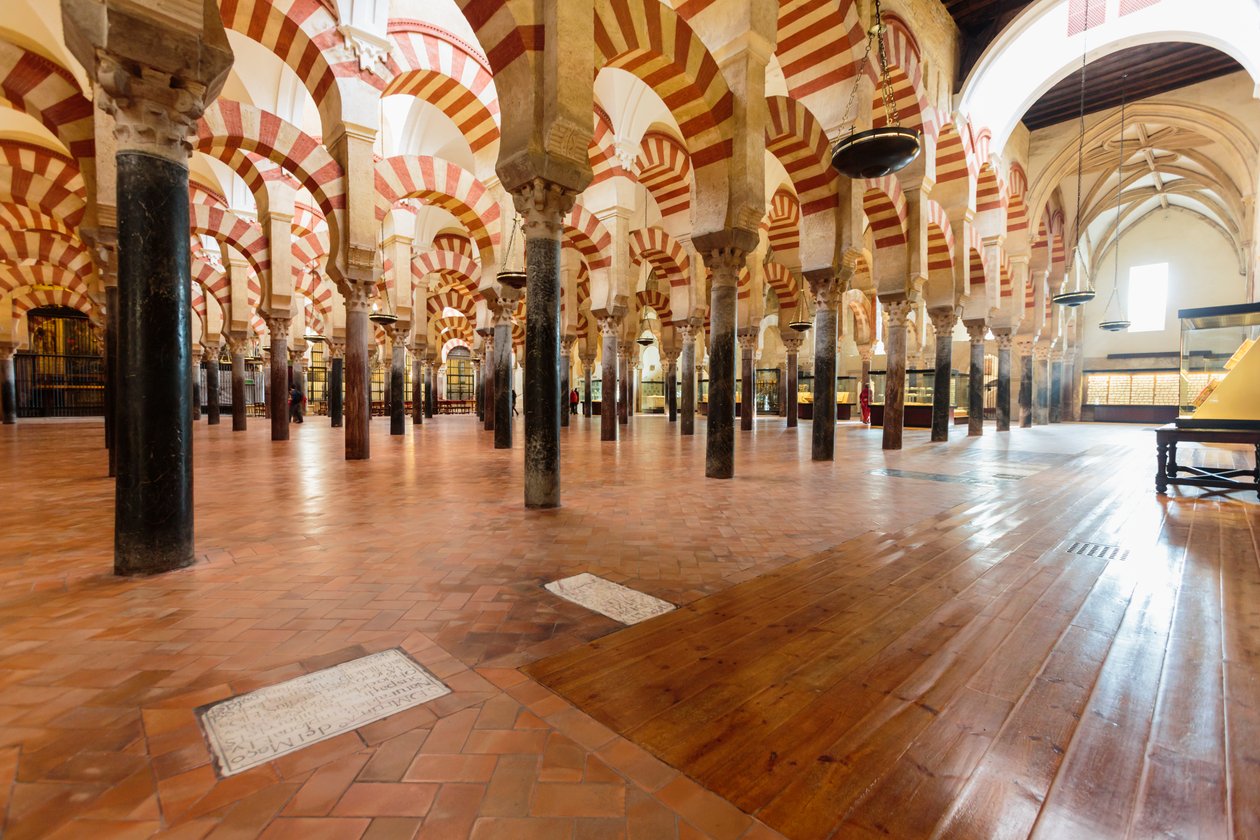Cordoba, İspanya. Caminin içi. by Unbekannt Unbekannt