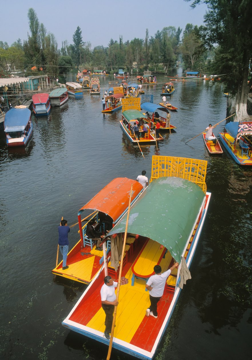 Bir kanal üzerinde Trajineras by Unbekannt Unbekannt
