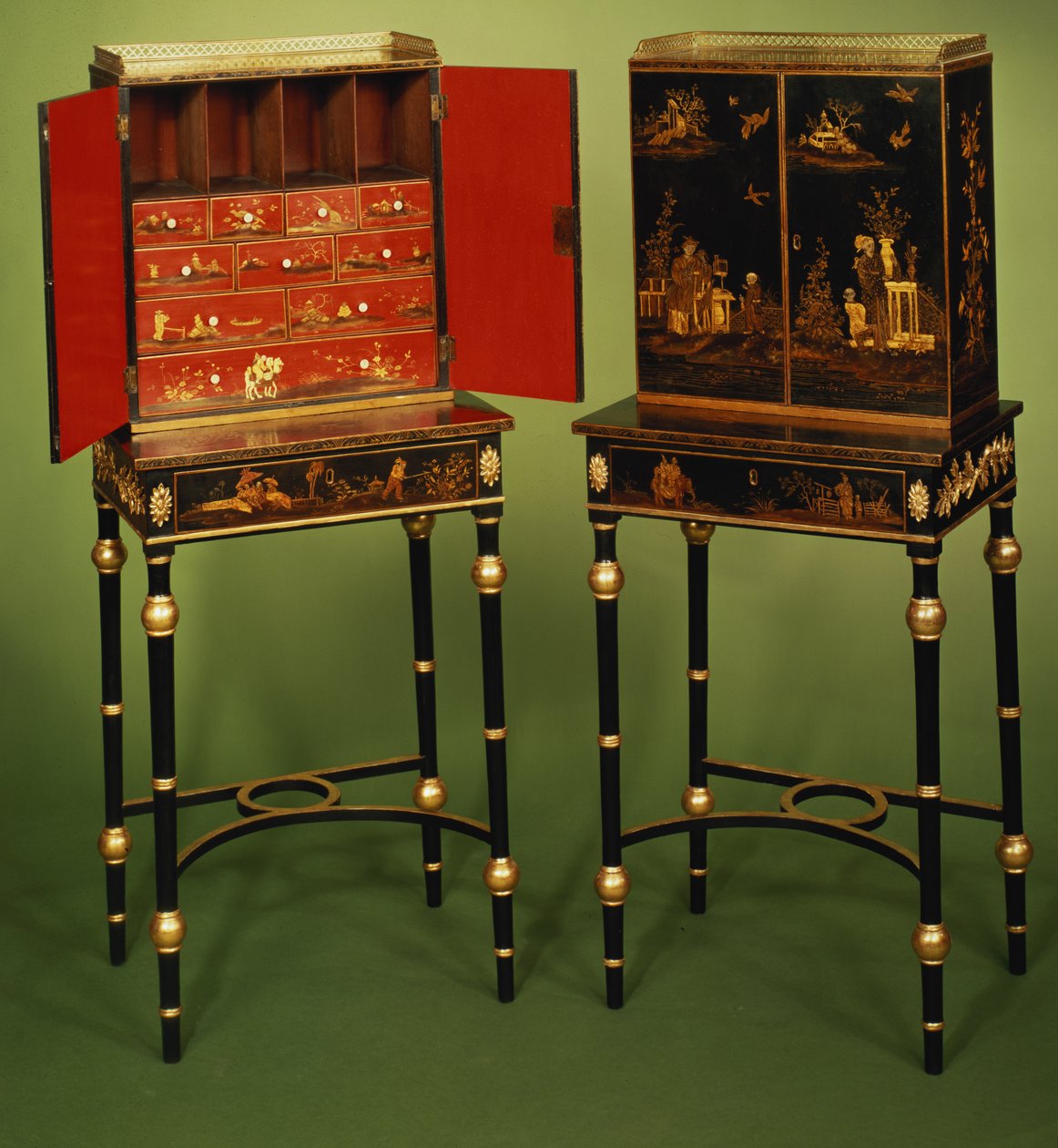 İki Chinoiserie dolabı, c.1770 lake by Unbekannt Unbekannt
