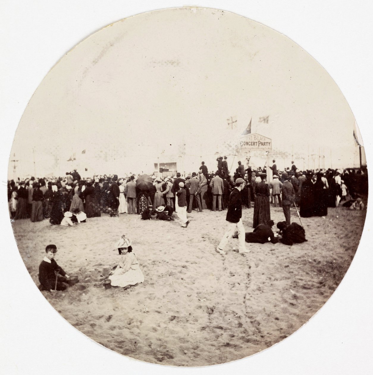 "Plaj eğlencesi", c 1890 by Unbekannt