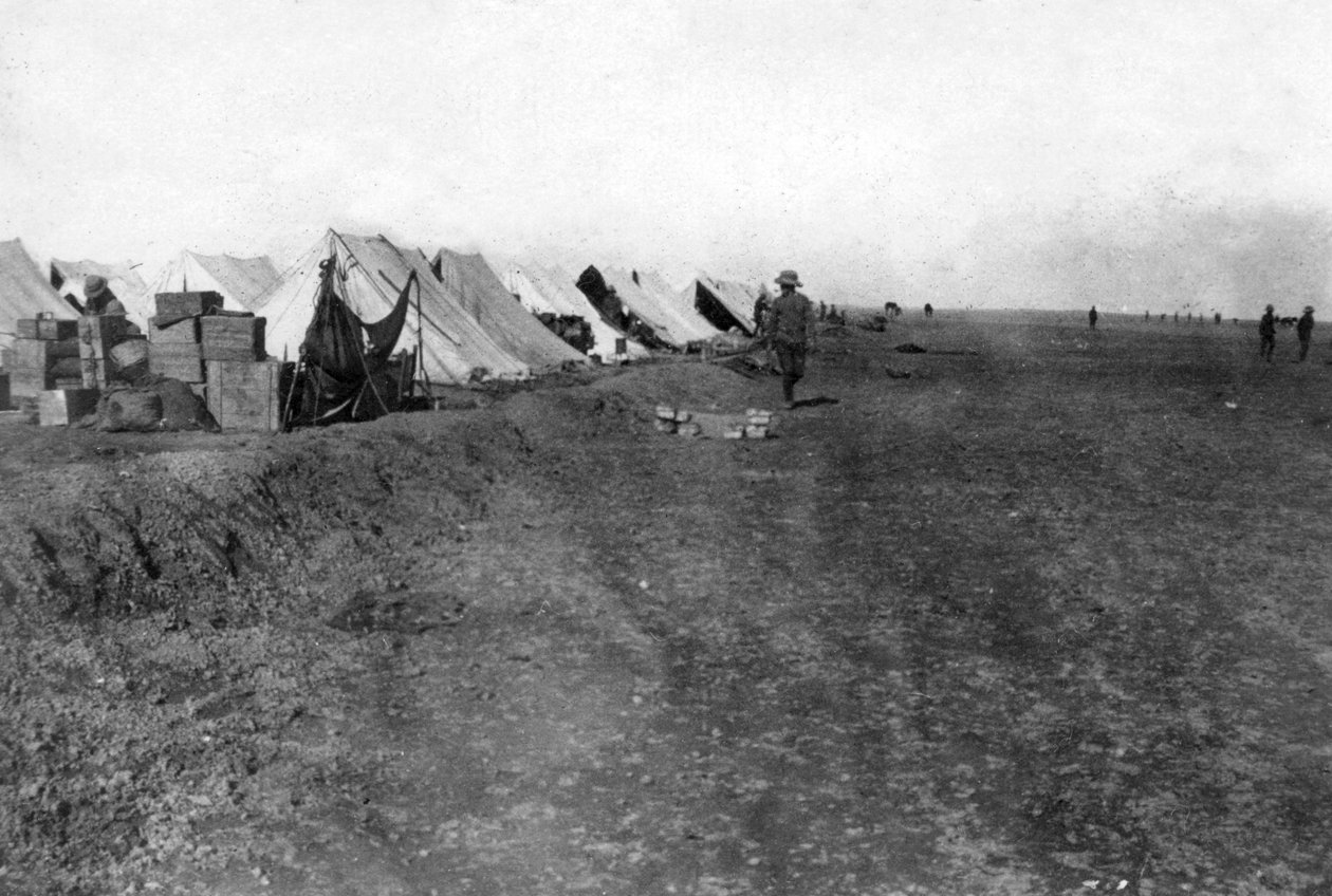 Bağdat yakınlarındaki İngiliz 15 RWR kampı, 1918 by Unbekannt