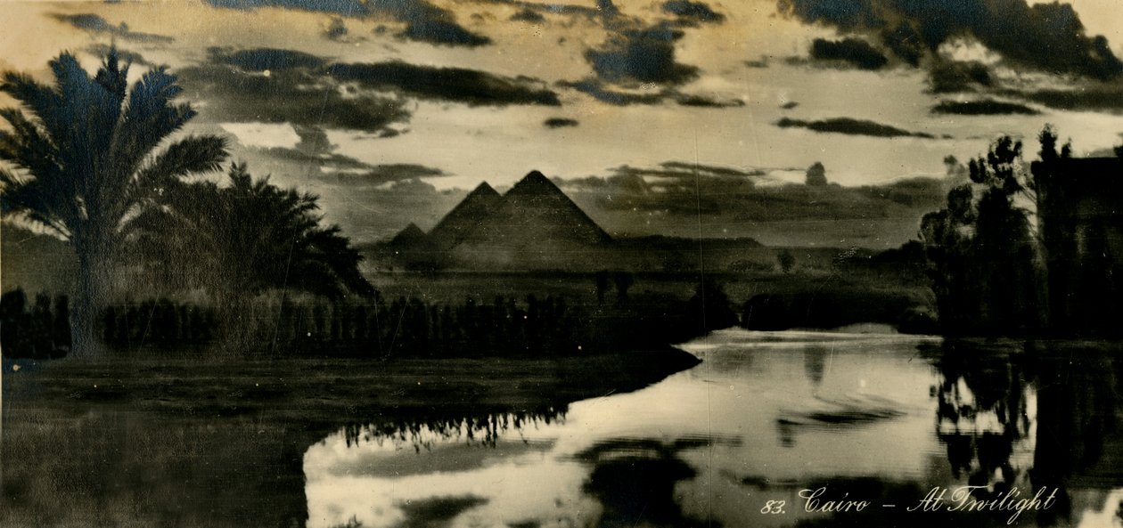 Kahire - Alacakaranlıkta, c1918-c1939. by Unbekannt