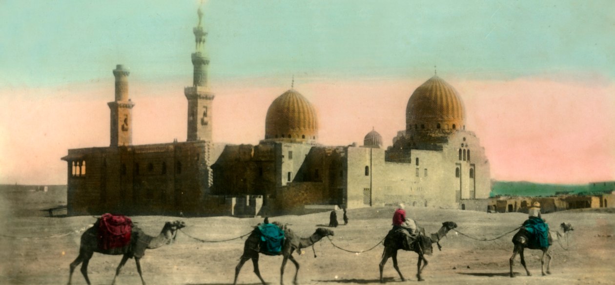 Kahire: Halife Mezarları, c1918-c1939. by Unbekannt