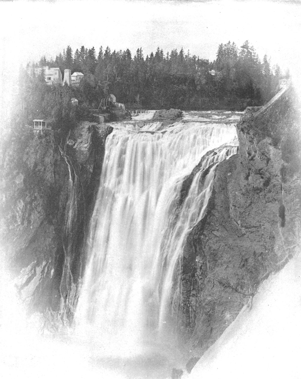 Montmorency Şelaleleri, Quebec, Kanada, c1900. by Unbekannt