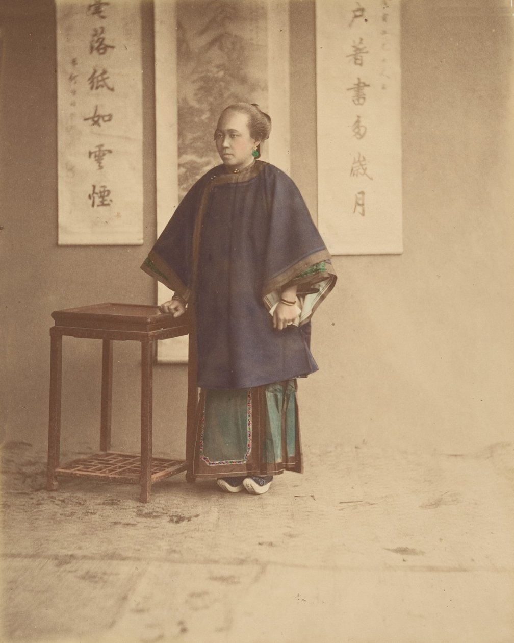 Kasaba Kadını, 1870