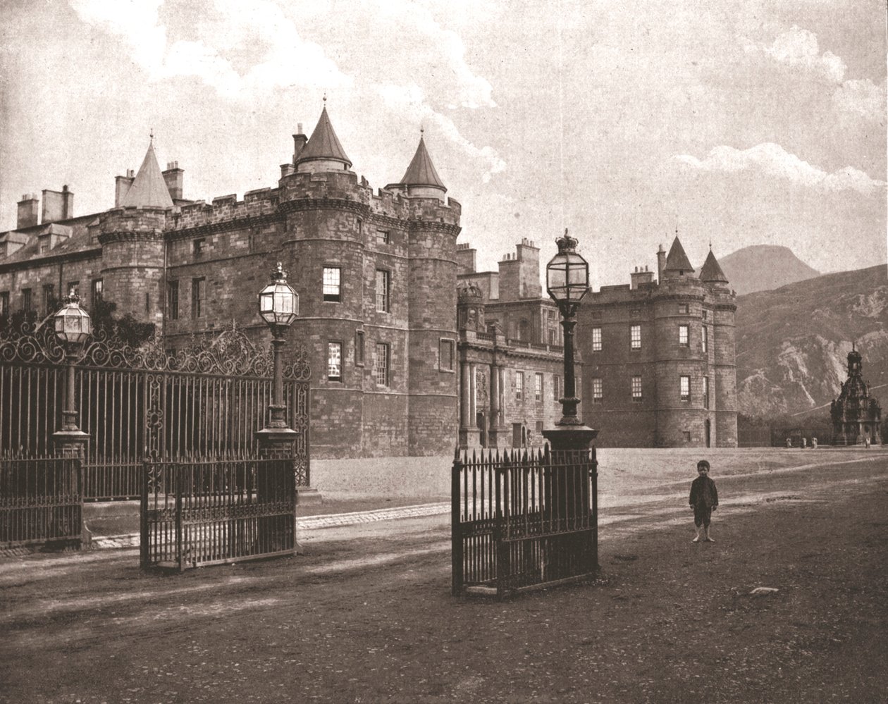 Holyroodhouse, Edinburgh, İskoçya, 1894. by Unbekannt