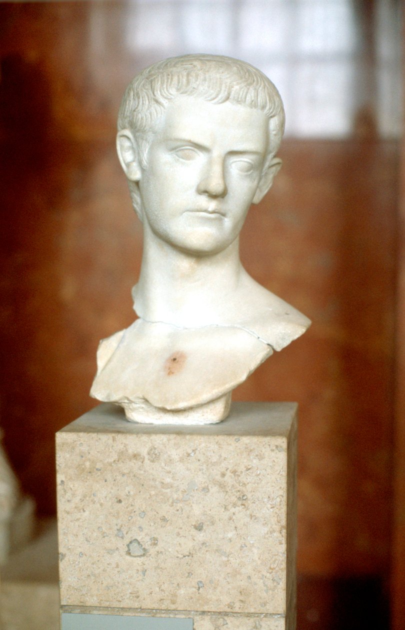 İmparator Caligula