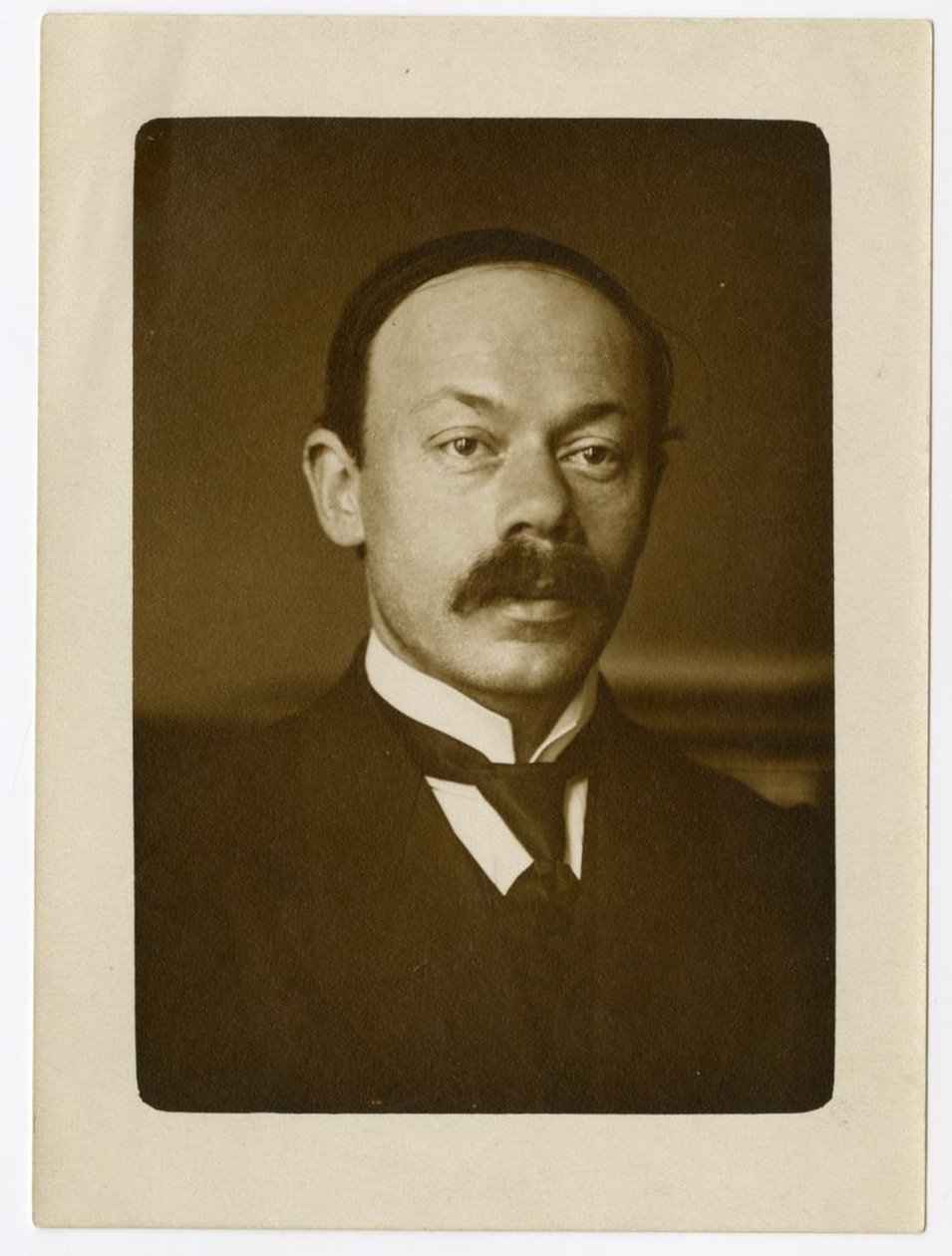 Mihail Fabianoviç Gusin 1883-1957 by Unbekannt