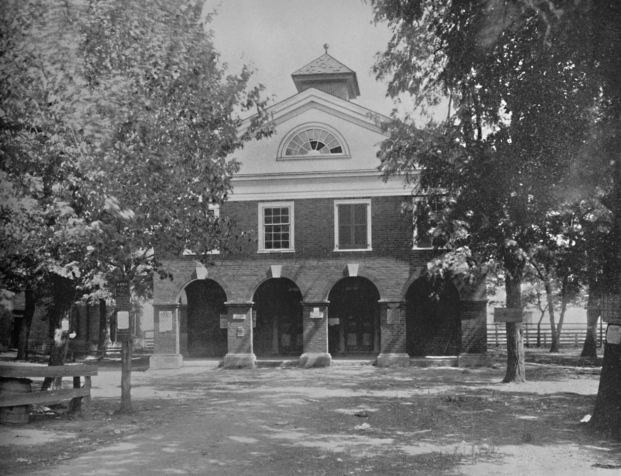 Eski Adliye Sarayı, Bowling Green, Virginia, c1897. by Unbekannt
