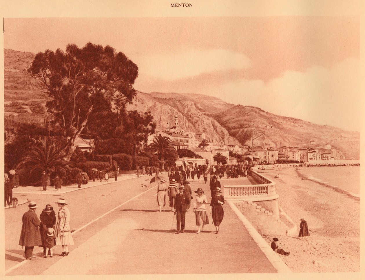 Promenade du Midi, Menton, 1930. by Unbekannt