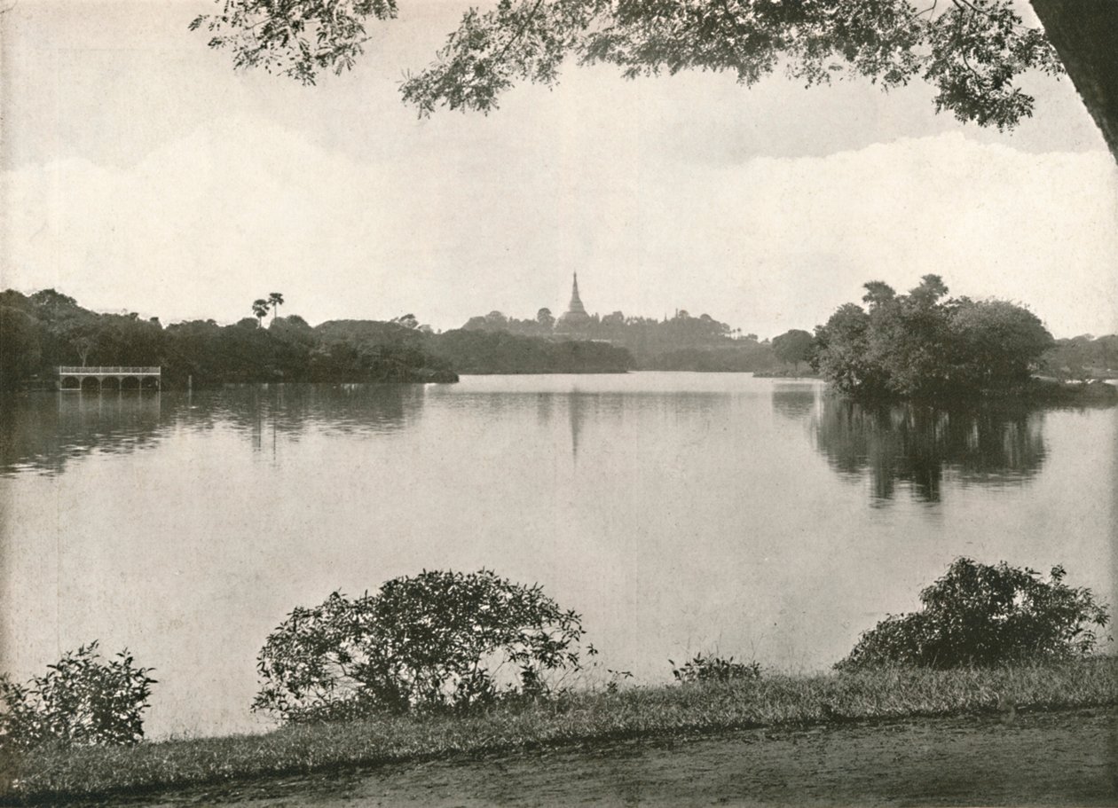 Kraliyet Gölleri, Rangoon, 1900. by Unbekannt