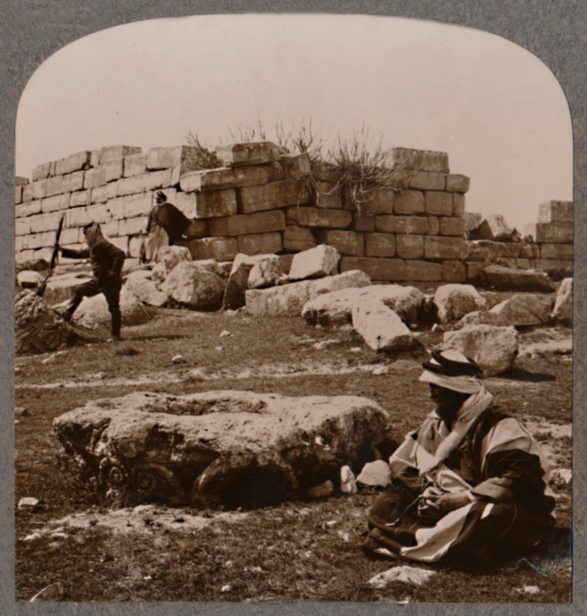 Machaerus yakınlarındaki kalıntılar, c1900 by Unbekannt