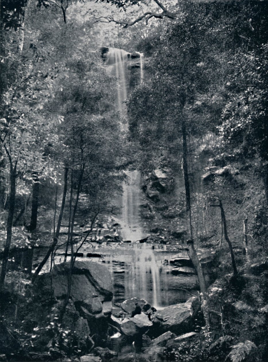 Sular Vadisi, Mavi Dağlar, c1900. by Unbekannt