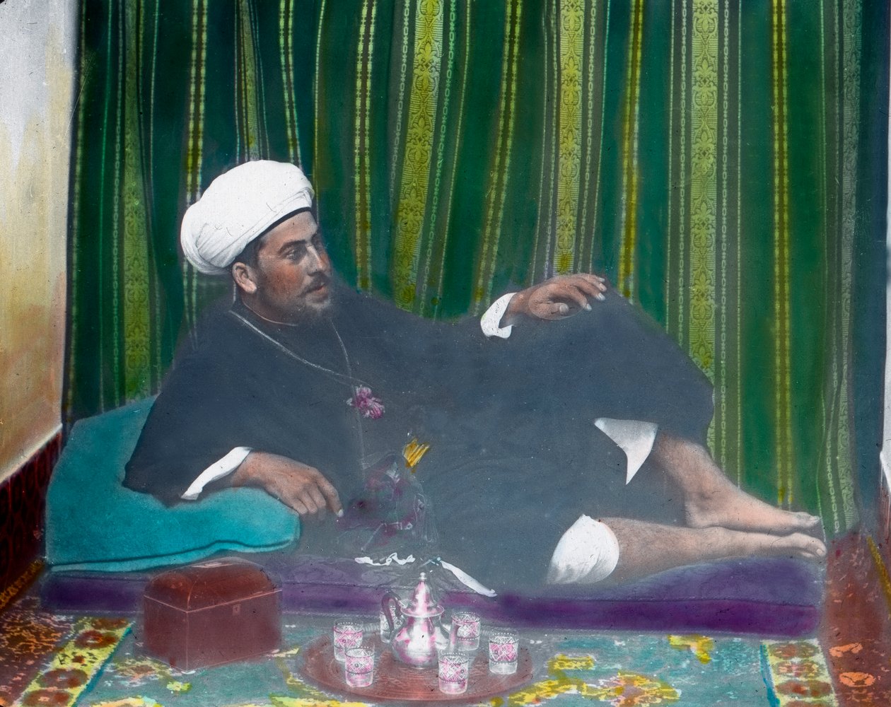 Arap çay içiyor by Unbekannter Künstler