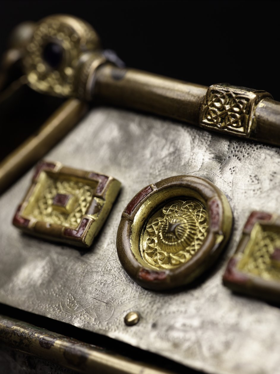 Monymusk Reliquary, MS 8. yüzyıl dolayları by Unbekannt