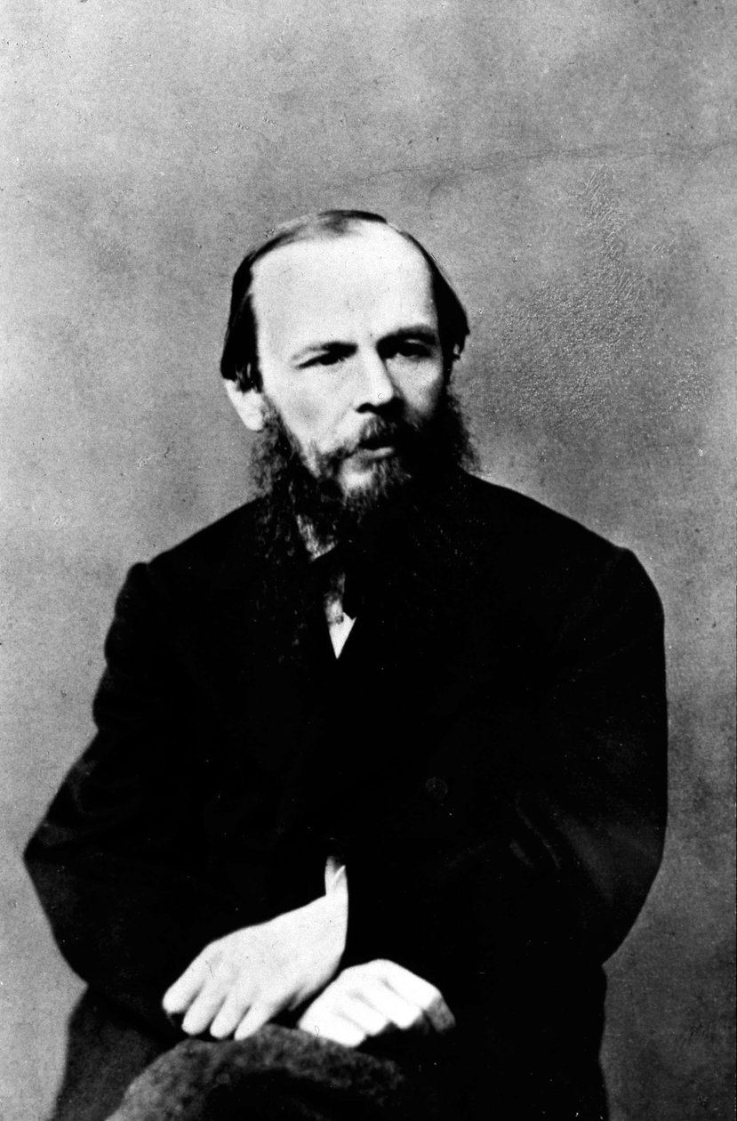 Oturan Dostoyevski