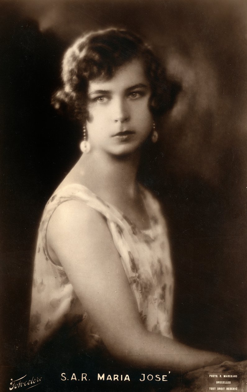Prenses Maria Jose (1906-2001) by Unknown photographer