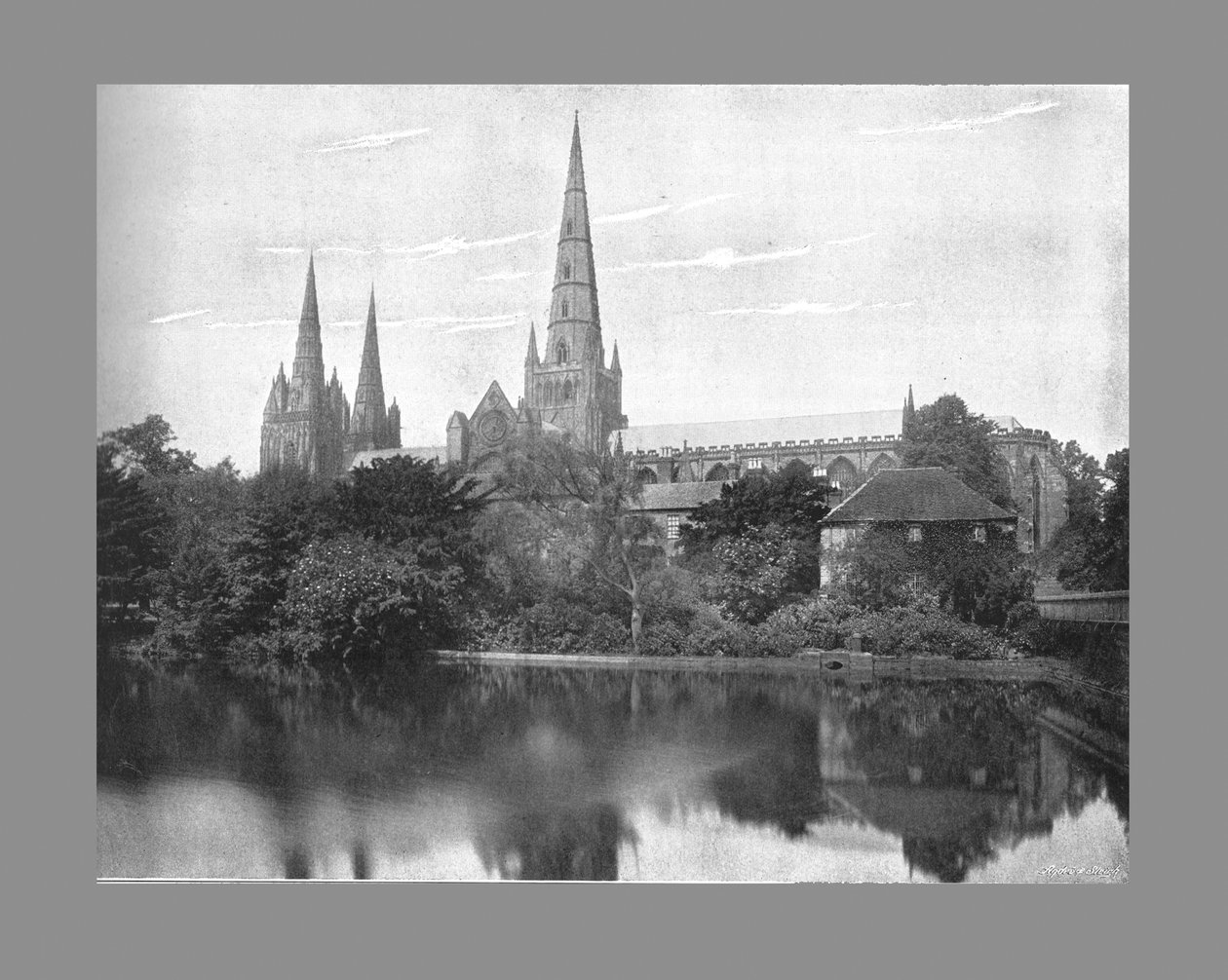 Lichfield Katedrali, c1900 by Valentine and Sons Ltd