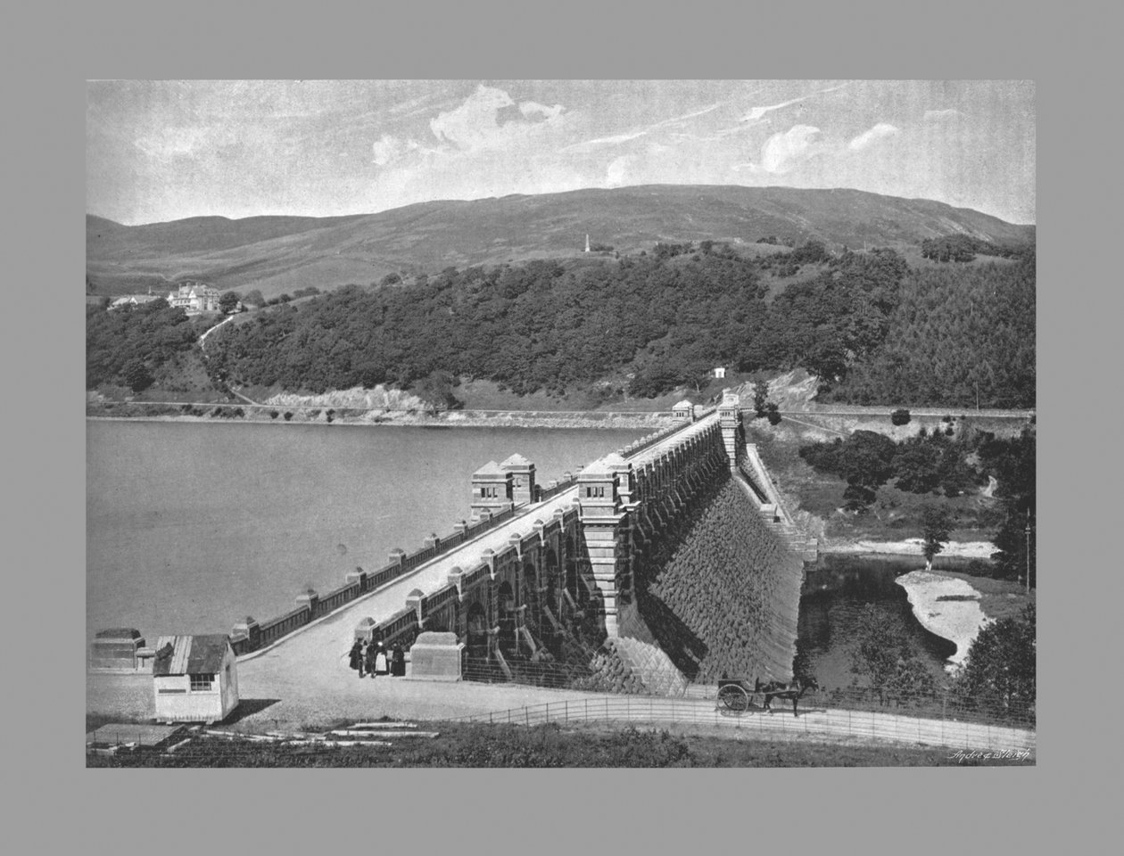 Baraj, Vyrnwy Gölü, c1900 by Valentine and Sons Ltd