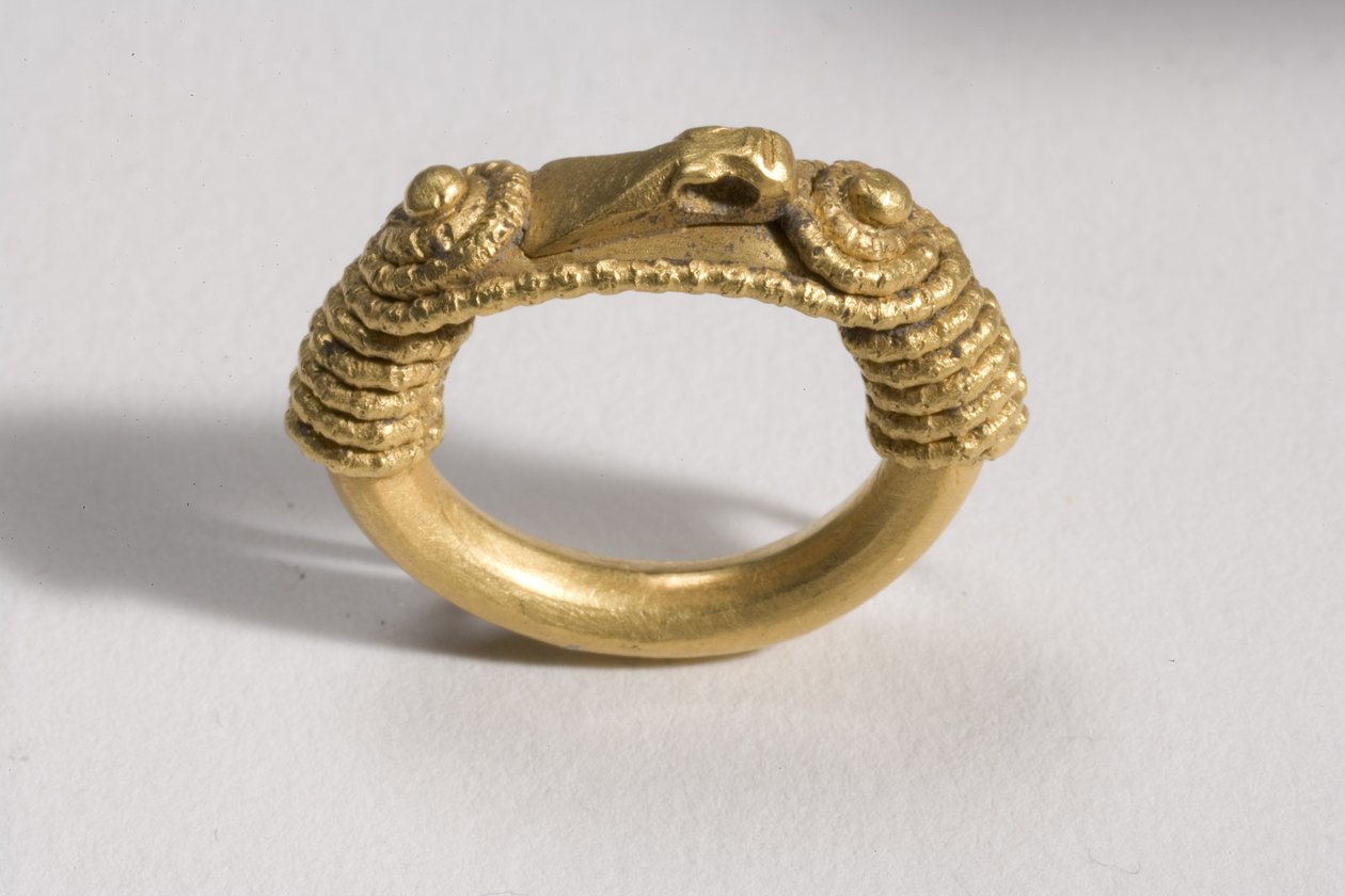 Yüzük, MS 10. yüzyıl (altın) by Viking