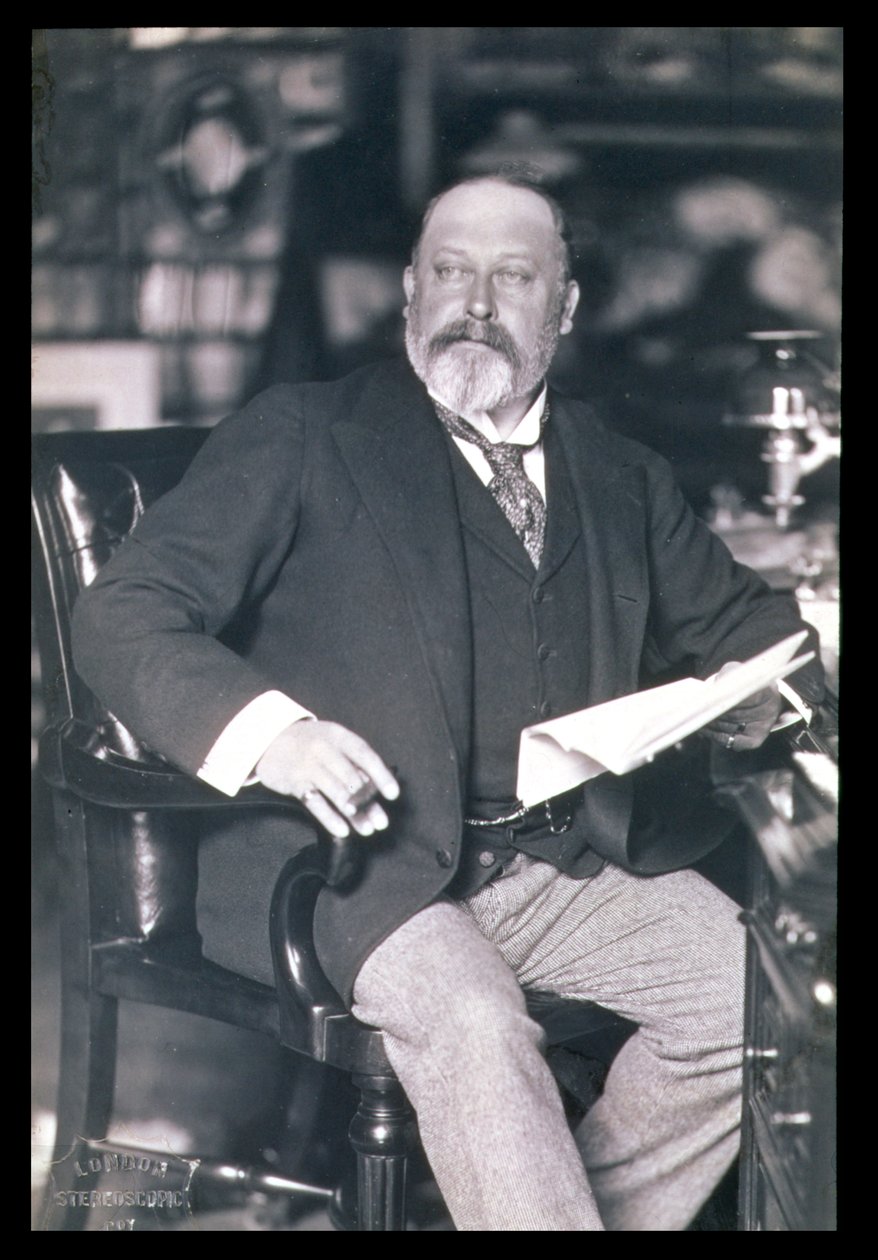 Kral Edward VII, c1902-1905 by WandD Downey