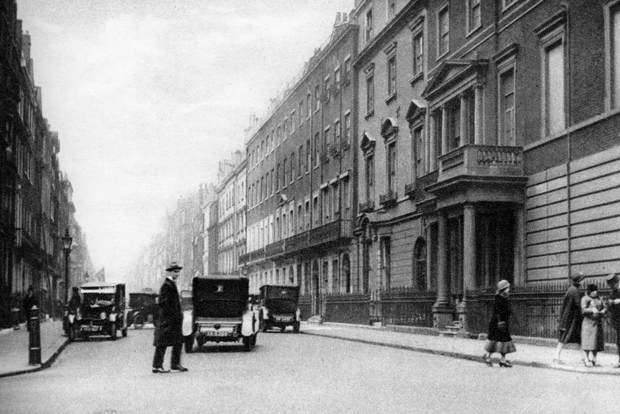 Harley Caddesi, Londra, 1926-1927. by Whiffin